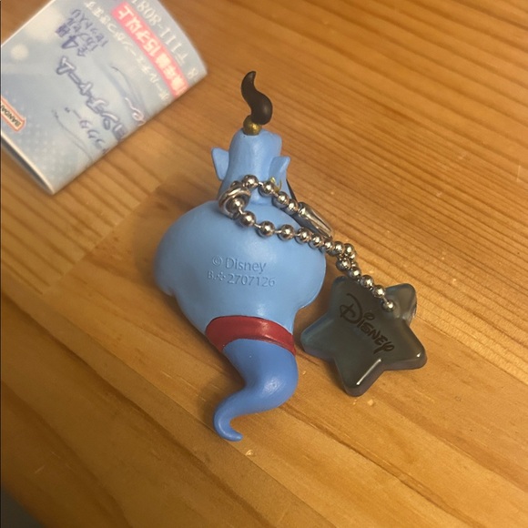 Blue Genie Keychain - Picture 4 of 4